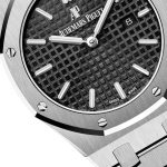 Audemars Piguet Royal Oak QUARTZ Ref 67650STOO1261ST01 67650STOO1261ST01-2.jpg
