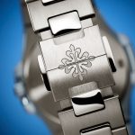 Patek Philippe Nautilus 7010-1G-013 7010-1G-013-9.jpg