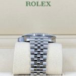 Rolex GMT-Master II Bruce Wayne Jubilee Ref 126710grnr-0003 126710grnr-0003-5.jpg
