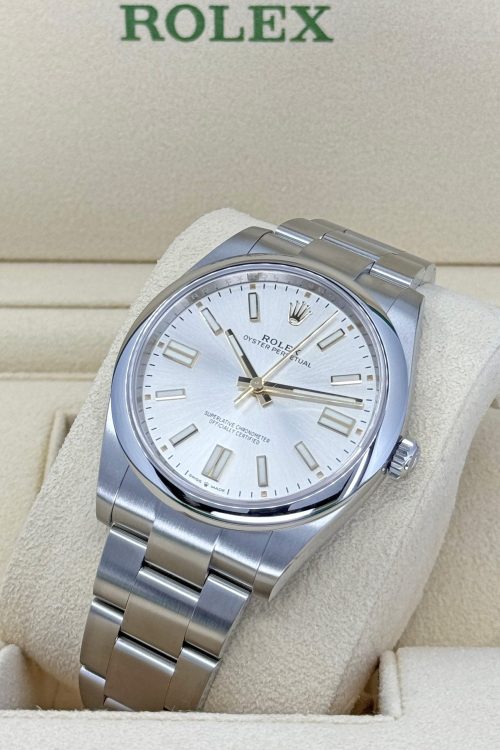 Rolex Oyster Perpetual 41 Oystersteel 124300-0001