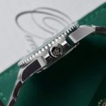 Rolex Submariner Stainless Steel The Hulk Green Dial Cerachrom Bezel Ref116610LV 41mm 116610LV 41mm-8.jpg